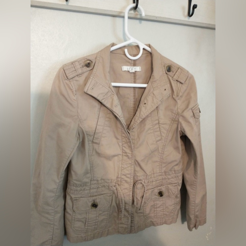 LOFT Utility Jacket in Beige